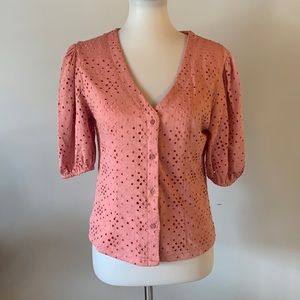 [THE SHIRT Rochelle Behrens] Pink Eyelet Blouse - Size Small